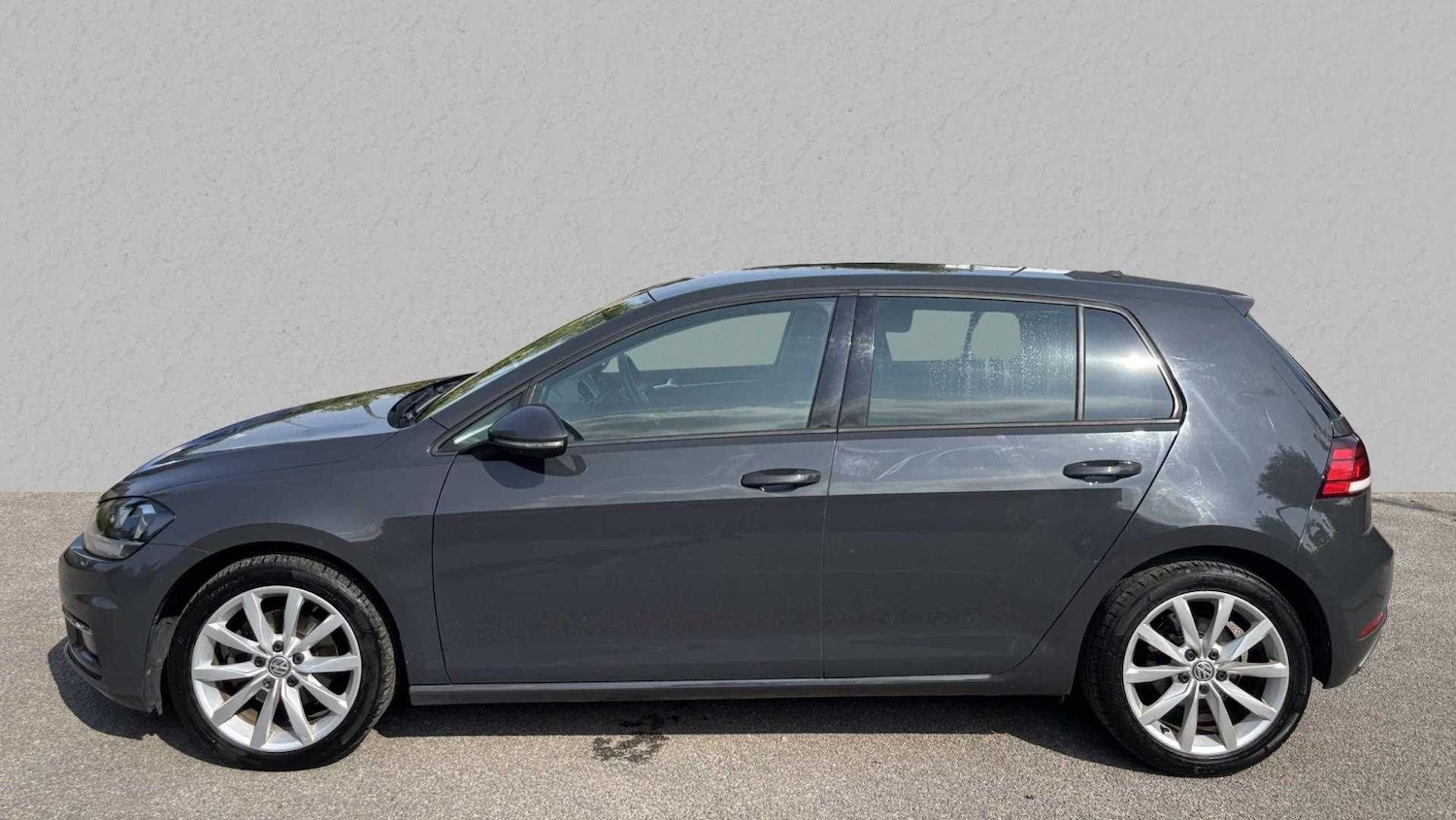 Used Volkswagen Golf 2018 for sale - 77928488: Photo 4