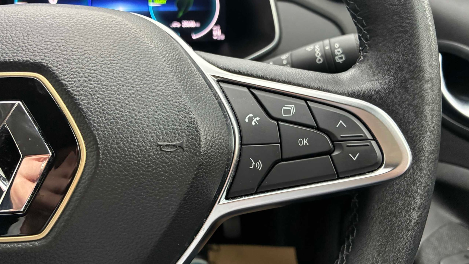 Used Renault Zoe 2022 for sale - 78010324: Photo 29