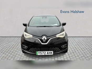 Used Renault Zoe 2022 for sale - 78010324: Photo