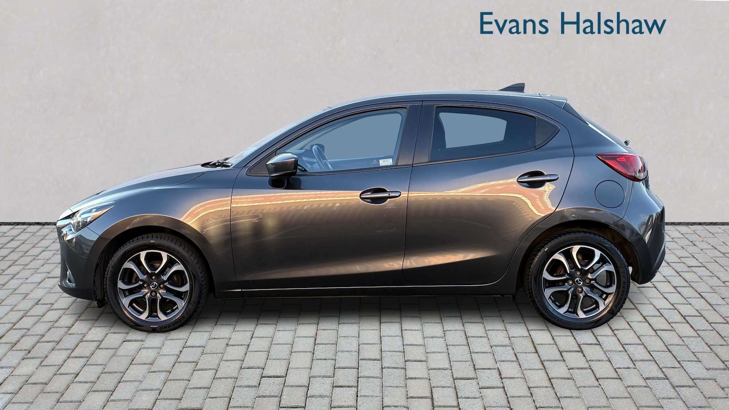Used Mazda Mazda2 2019 for sale - 77858332: Photo 4