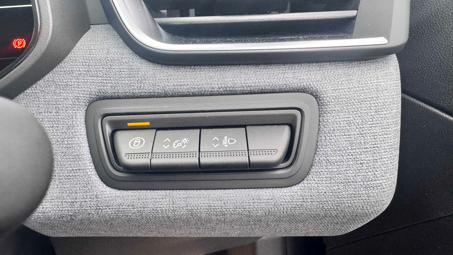 Used Renault Clio 2025 for sale - 77859125: Photo 23