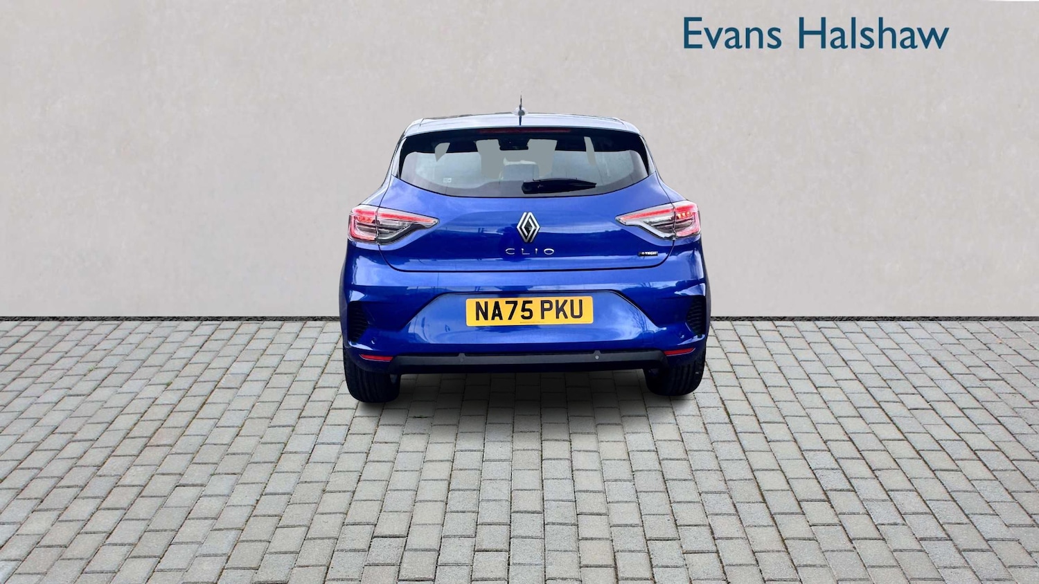 Used Renault Clio 2025 for sale - 77859125: Photo 5