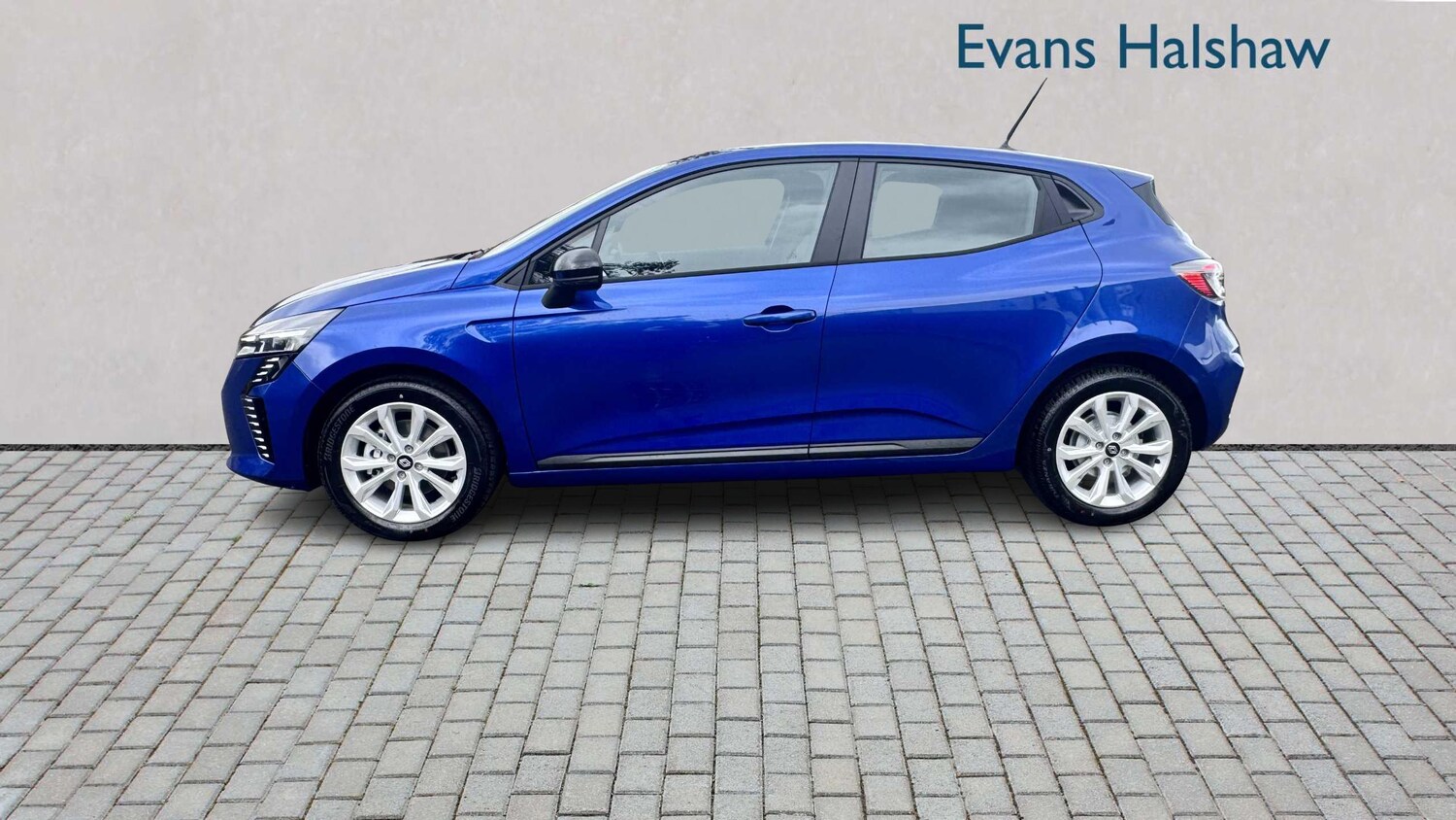 Used Renault Clio 2025 for sale - 77859125: Photo 7