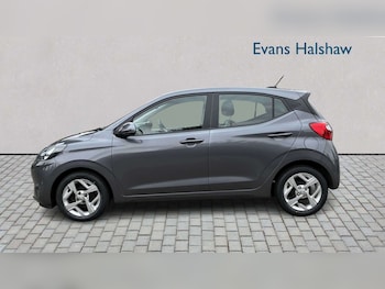 Used Hyundai i10 2020 for sale - 79455374: Photo