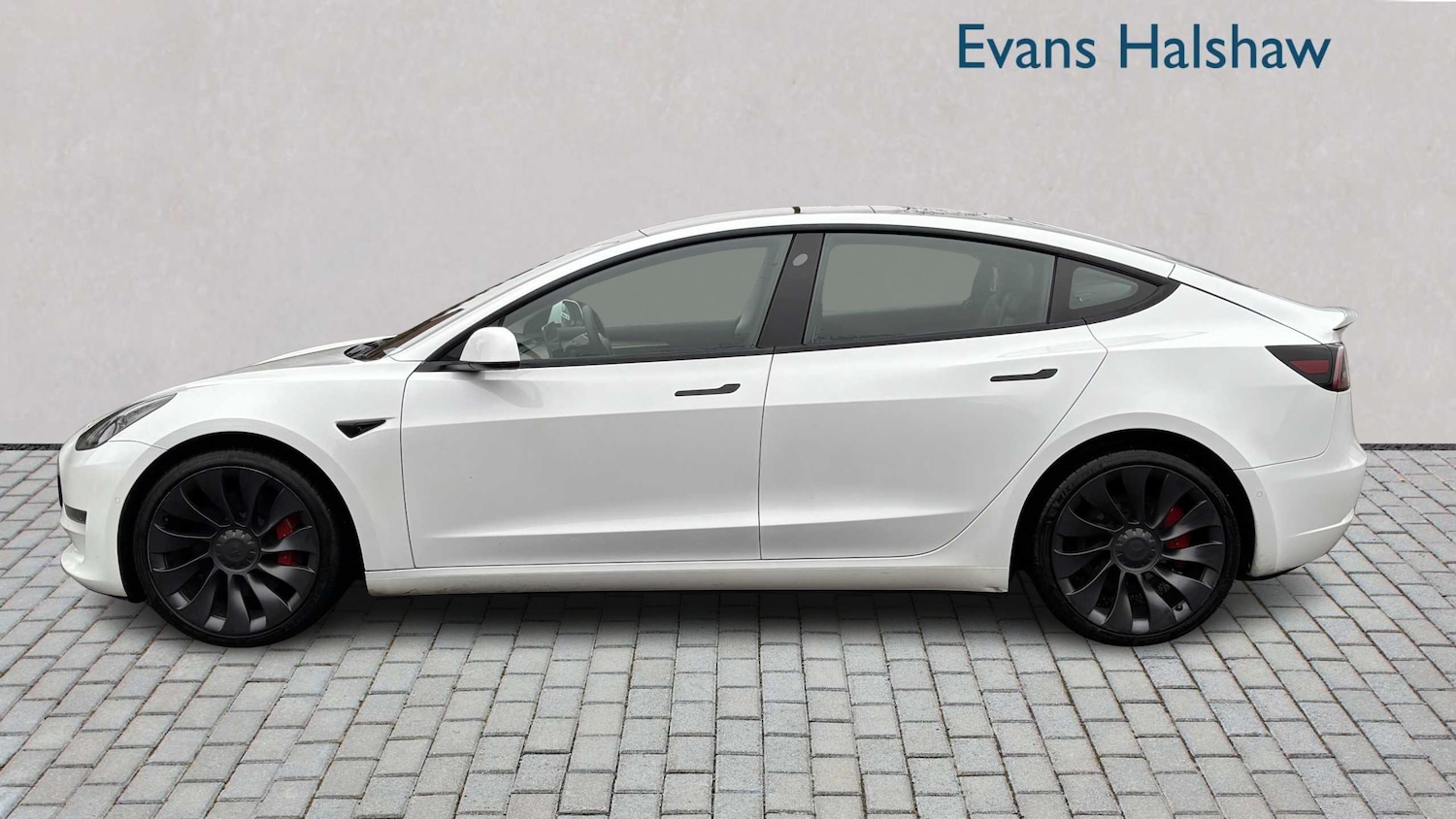 Used Tesla Model 3 2021 for sale - 77857702: Photo 4