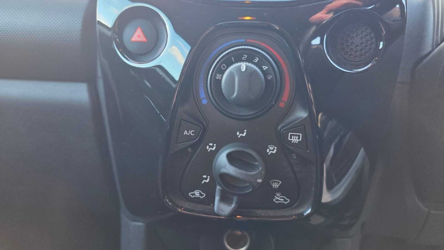 Used Citroen C1 for sale - 77857460: Photo 28