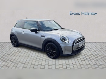 Used MINI Hatch 2023 for sale - 79467038: Photo