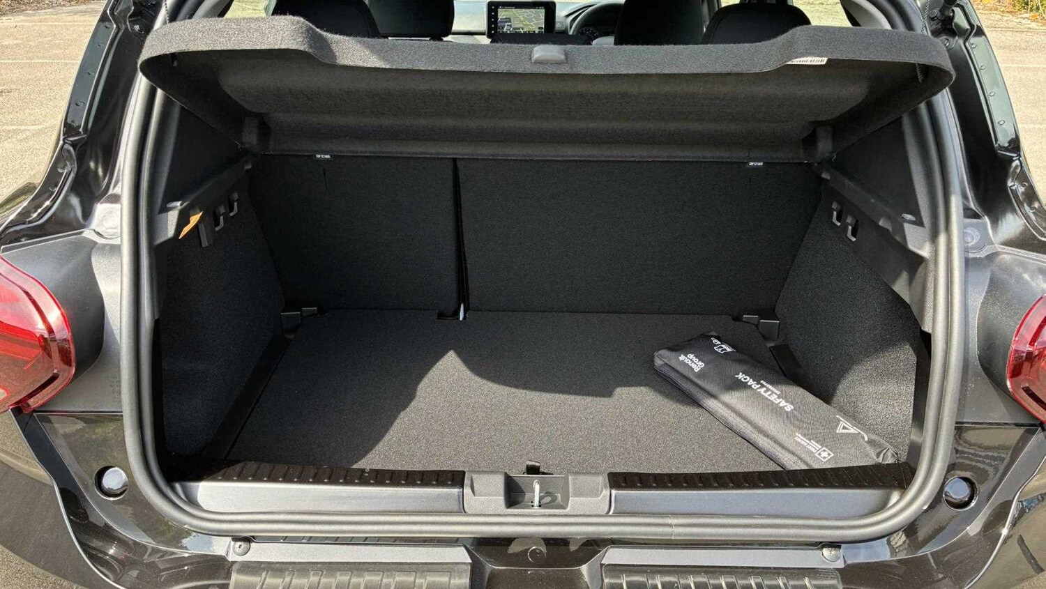 Used Dacia Sandero 2025 for sale - 77861537: Photo 26