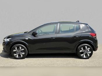 Used Dacia Sandero 2025 for sale - 77861537: Photo