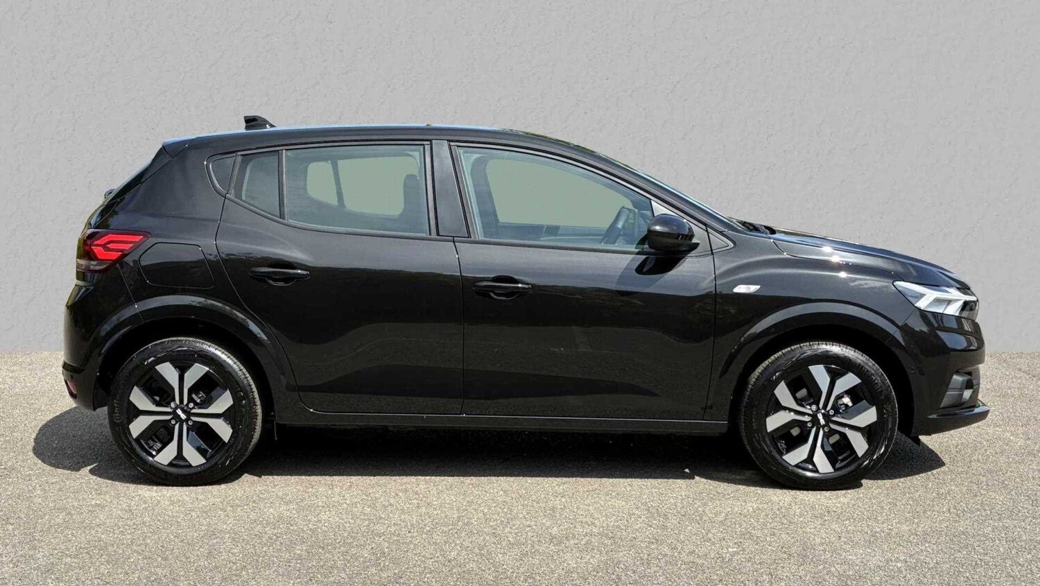 Used Dacia Sandero 2025 for sale - 77861537: Photo 8