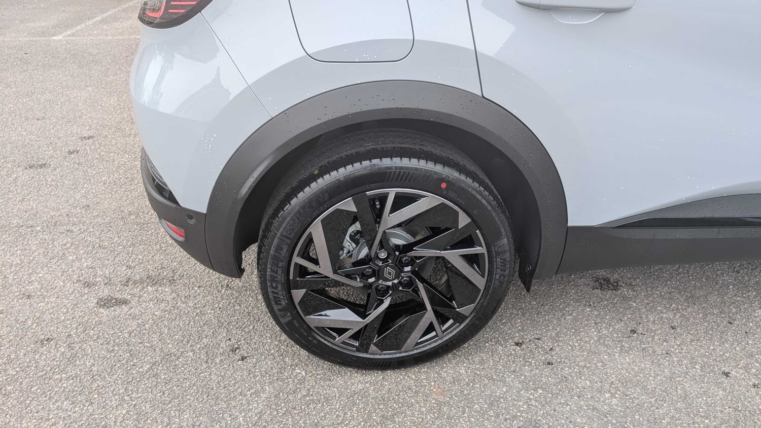 Used Renault Captur for sale - 77860555: Photo 11