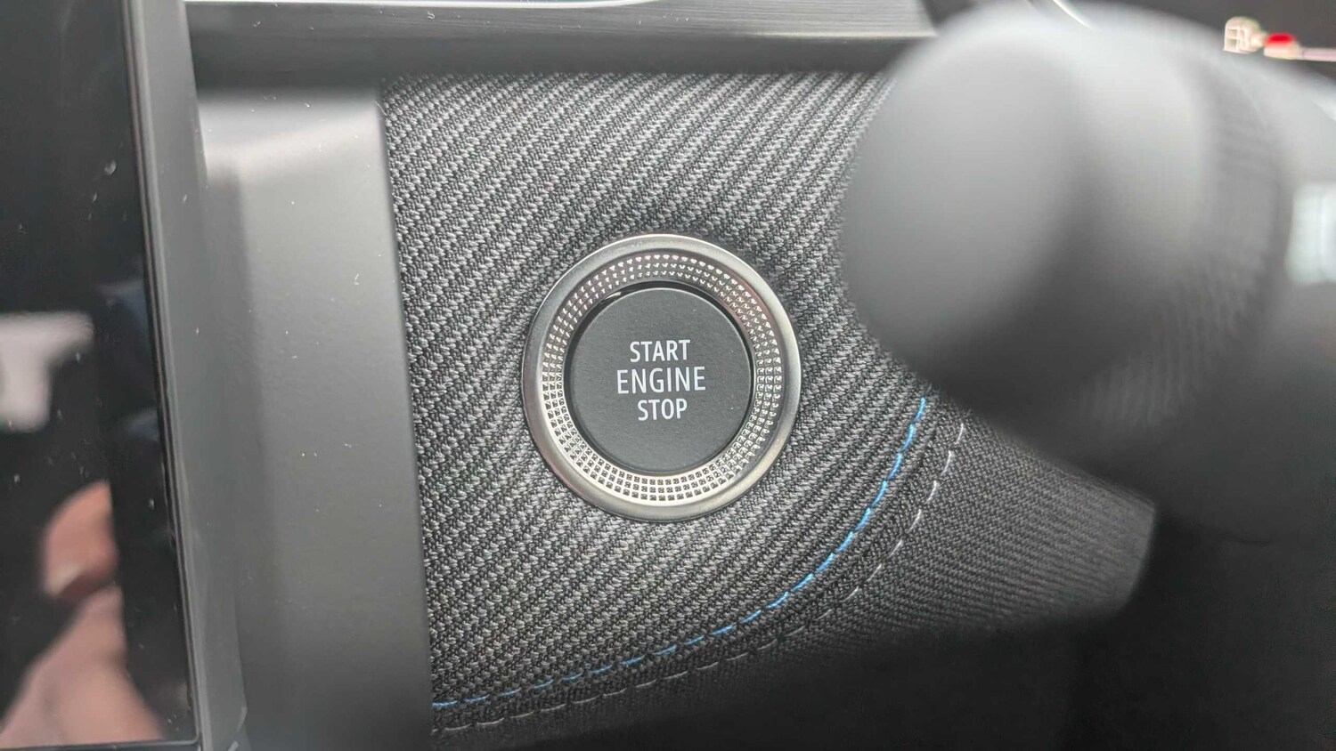 Used Renault Captur for sale - 77860555: Photo 13