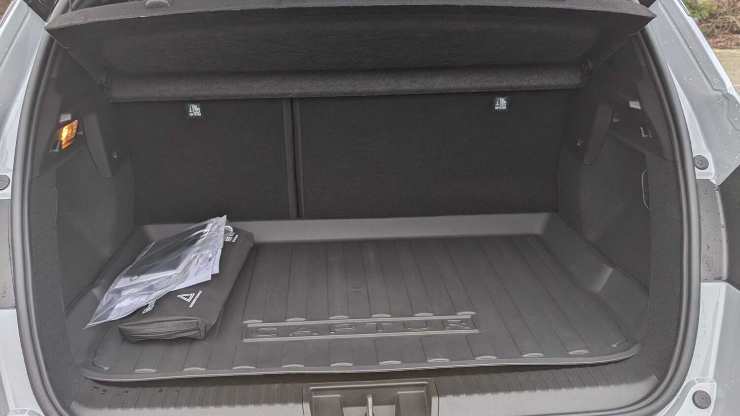 Used Renault Captur for sale - 77860555: Photo 16