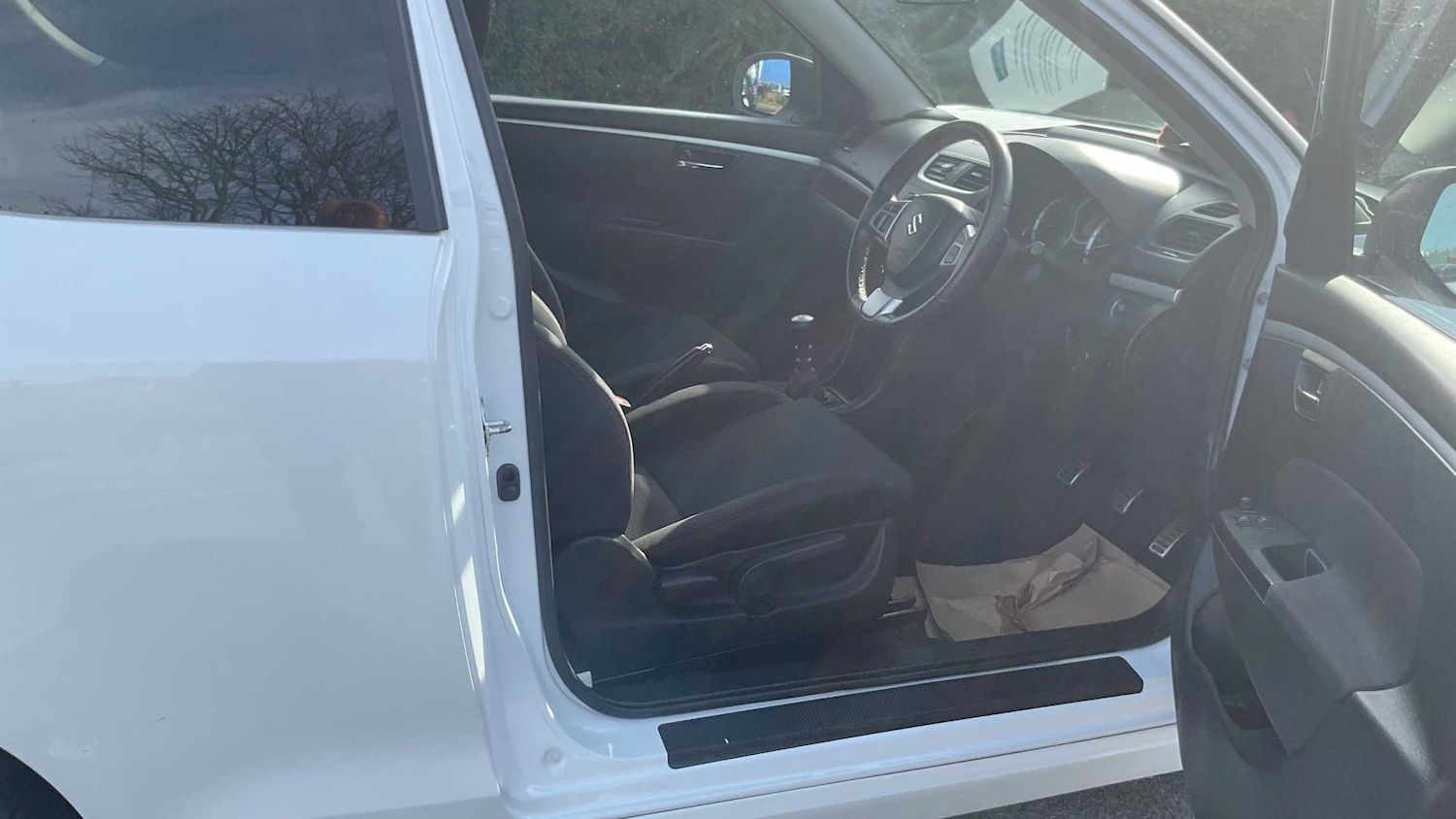 Used Suzuki Swift 2016 for sale - 77928402: Photo 21