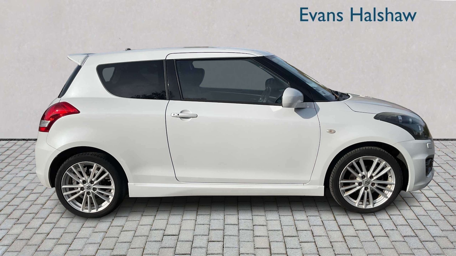 Used Suzuki Swift 2016 for sale - 77928402: Photo 7