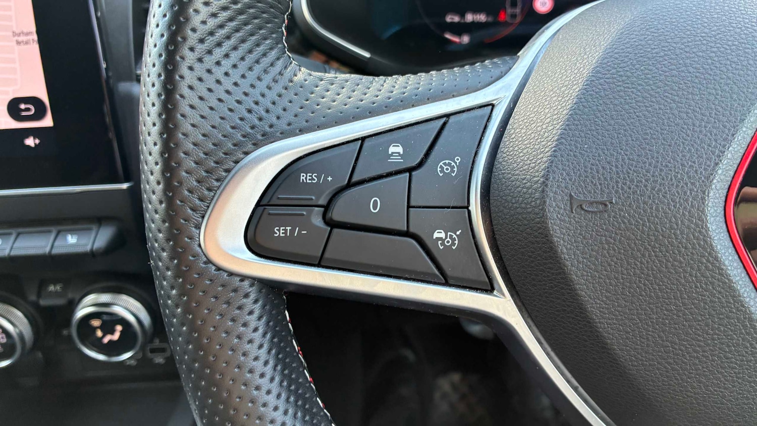 Used Renault Arkana 2022 for sale - 77942984: Photo 25