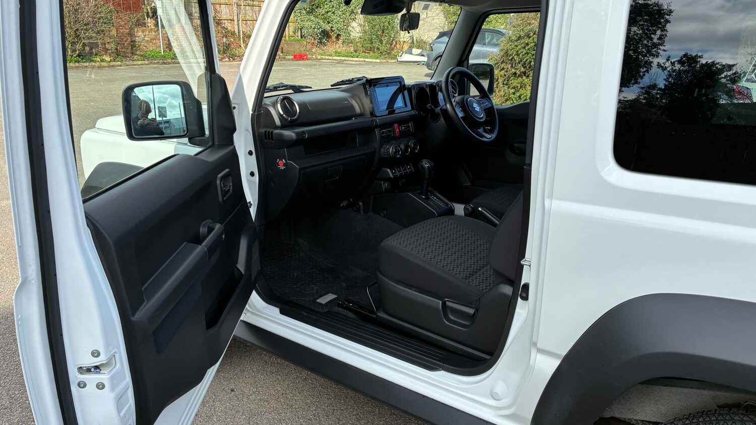 Used Suzuki Jimny for sale - 77928787: Photo 24