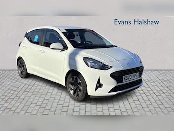 Used Hyundai i10 2023 for sale - 77928366: Photo