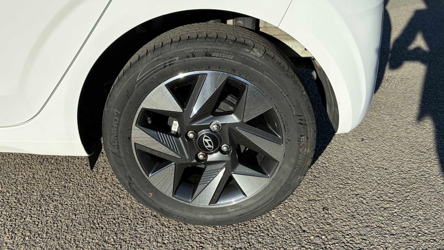 Used Hyundai i10 2023 for sale - 77928366: Photo 20