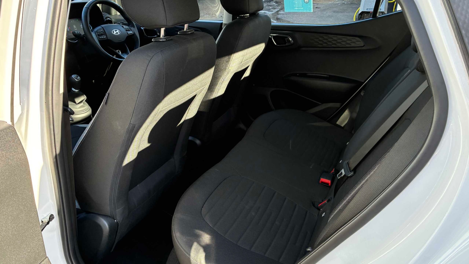 Used Hyundai i10 2023 for sale - 77928366: Photo 24