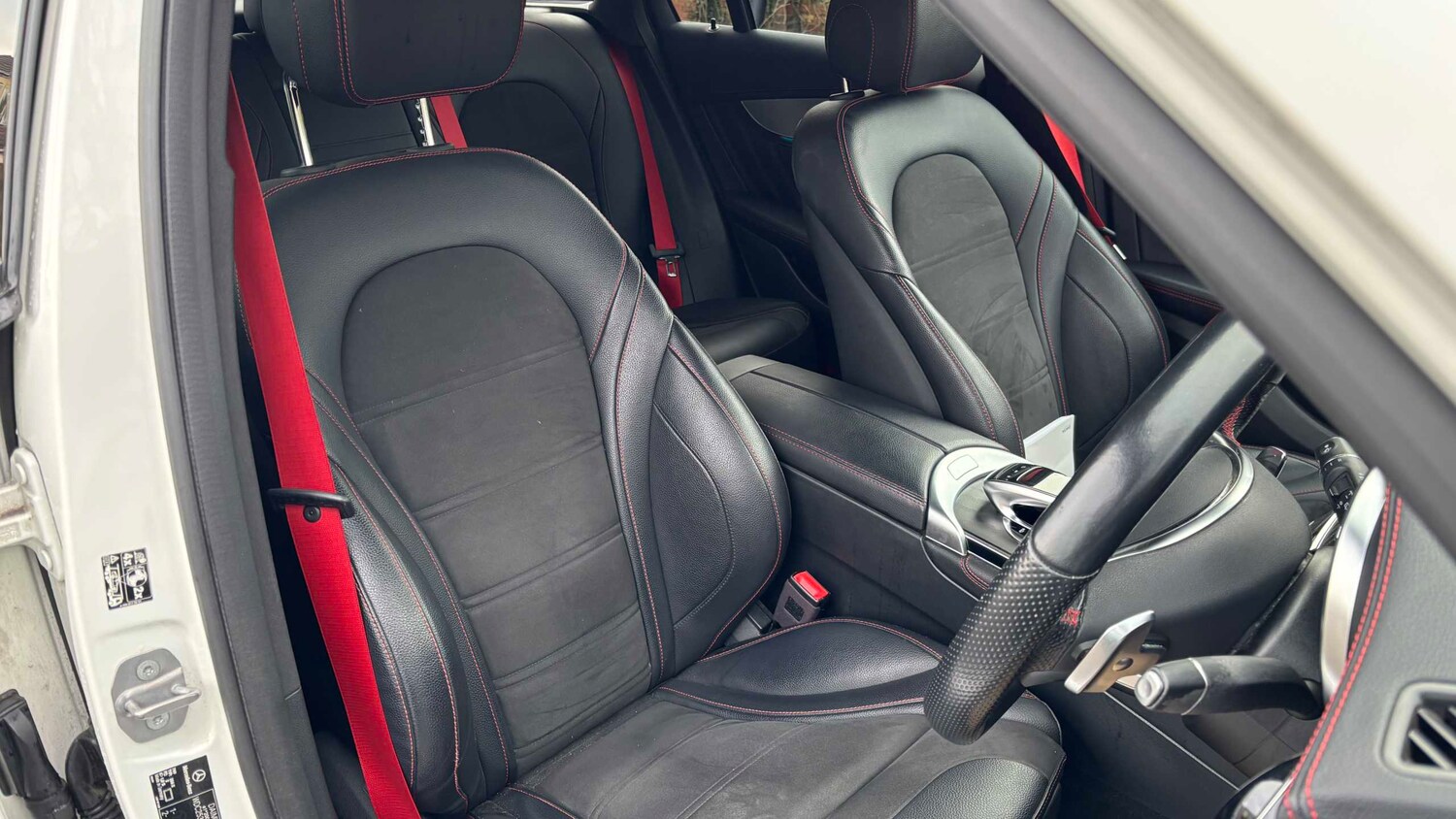 Used Mercedes-Benz GLC 2019 for sale - 77860479: Photo 28