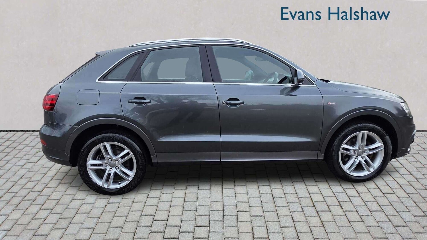 Used Audi Q3 for sale - 77860655: Photo 8