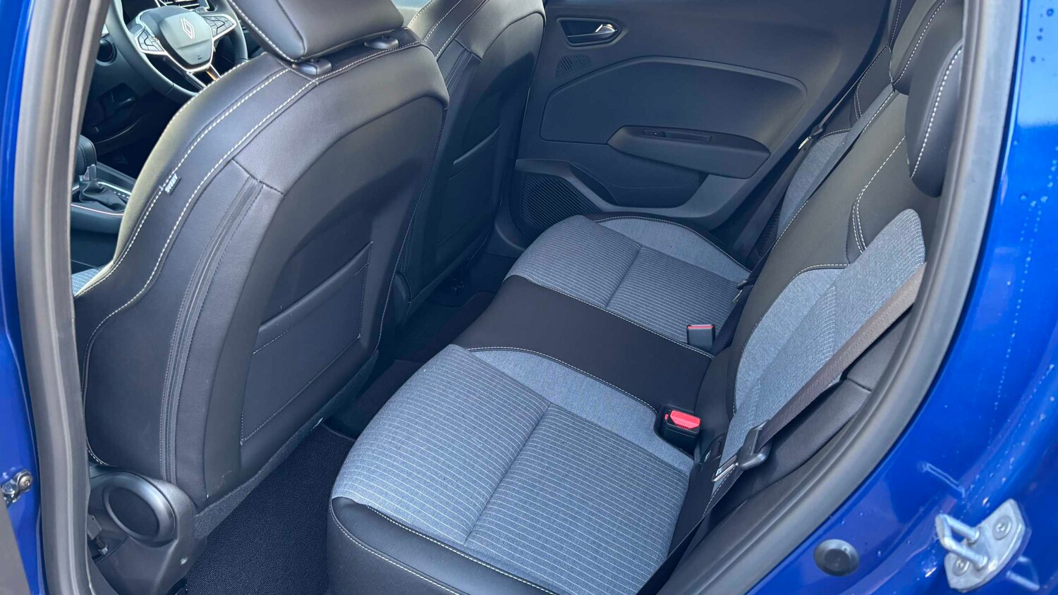 Used Renault Clio for sale - 77861205: Photo 23