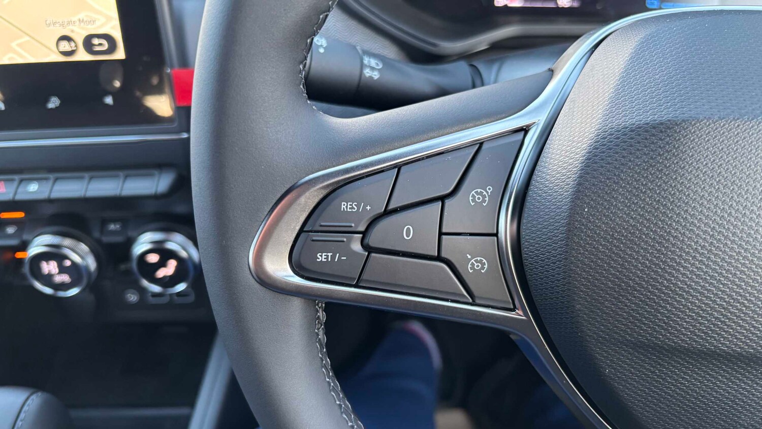 Used Renault Clio for sale - 77861205: Photo 27