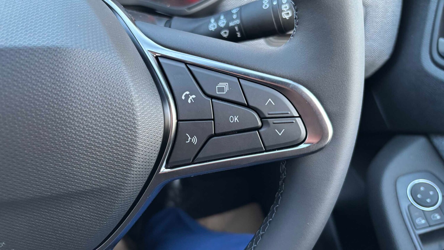 Used Renault Clio for sale - 77861205: Photo 28