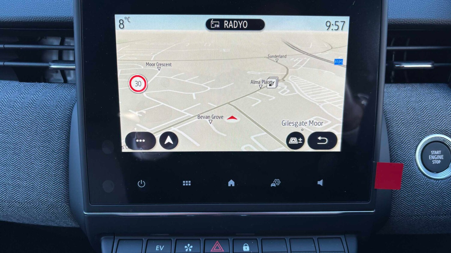 Used Renault Clio for sale - 77861205: Photo 30