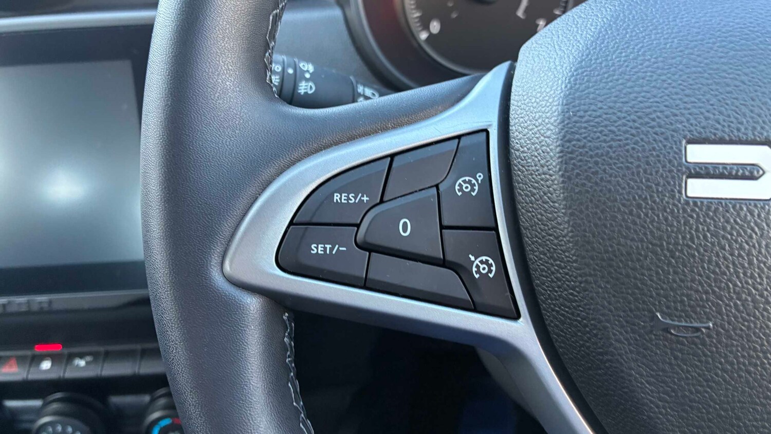 Used Dacia Duster 2023 for sale - 77928465: Photo 29