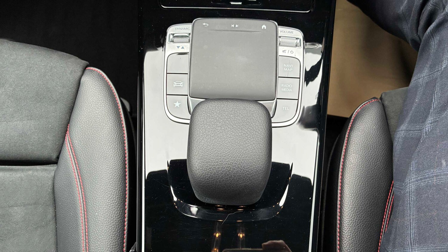 Used Mercedes-Benz A-Class 2019 for sale - 77996191: Photo 32