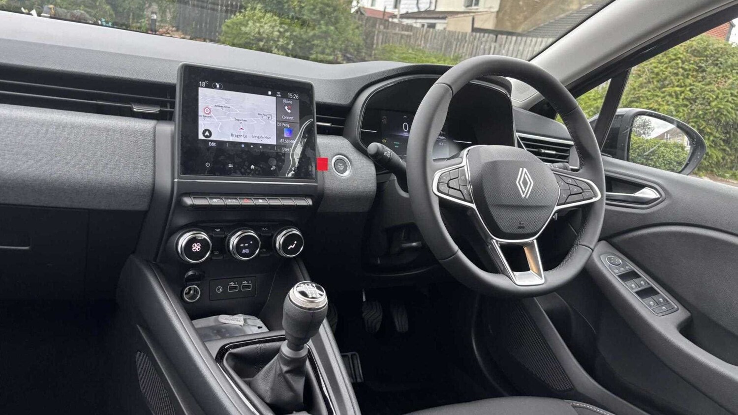 Used Renault Clio 2025 for sale - 77859722: Photo 25