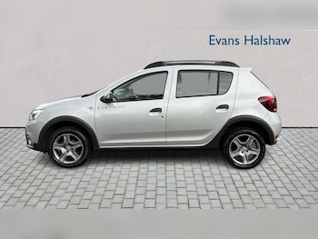 Used Dacia Sandero Stepway 2018 for sale - 78744092: Photo
