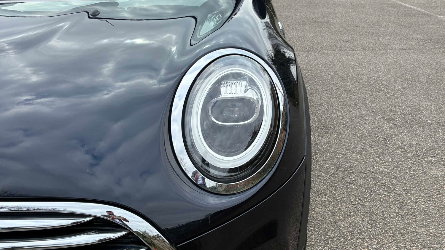 Used MINI Convertible 2019 for sale - 77960850: Photo 11