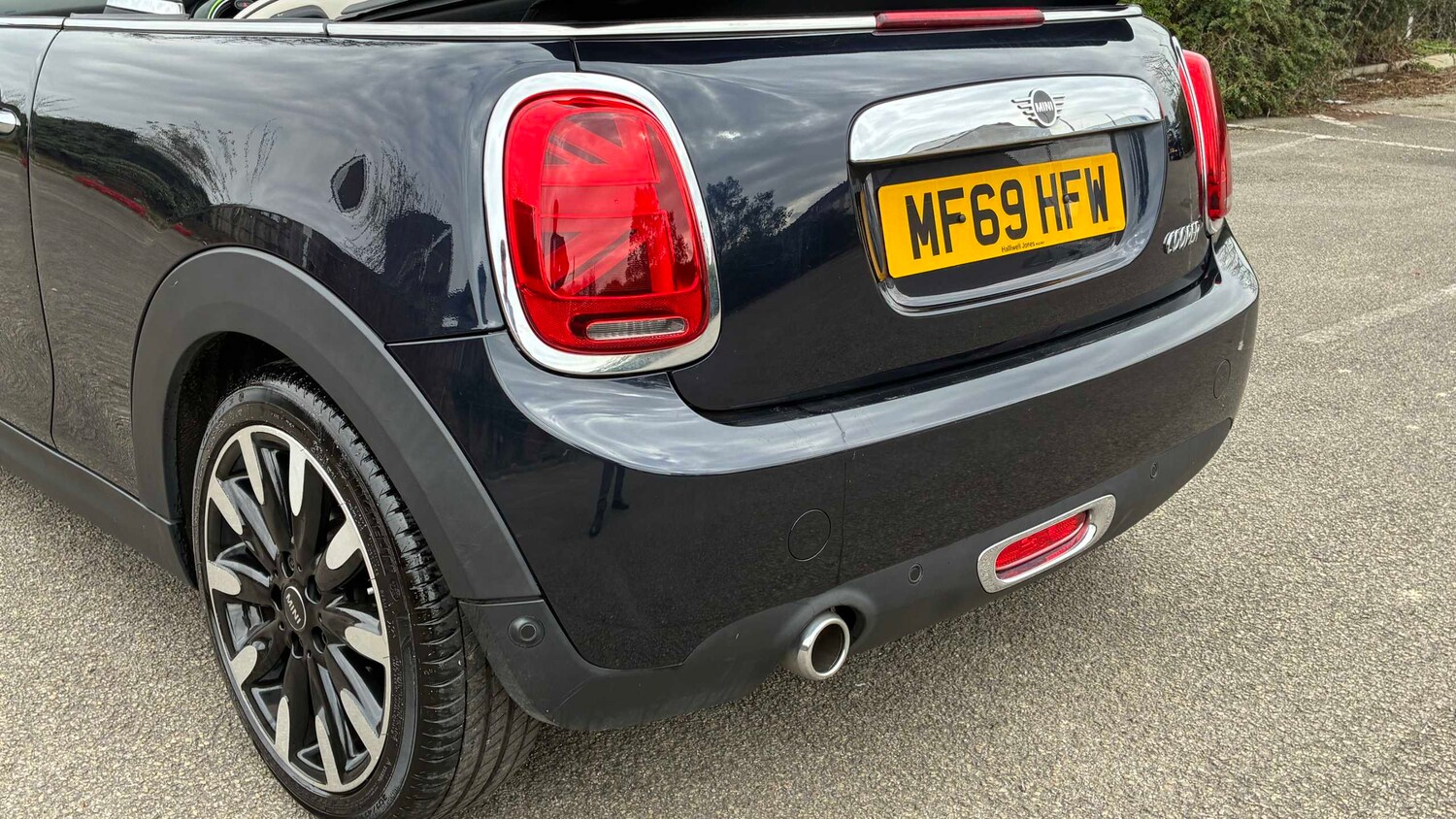 Used MINI Convertible 2019 for sale - 77960850: Photo 13