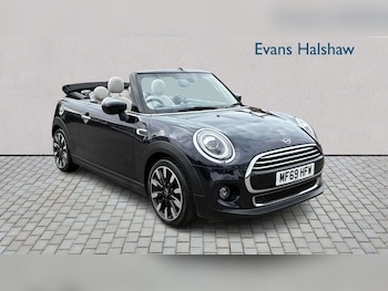 Used MINI Convertible 2019 for sale - 77960850: Photo