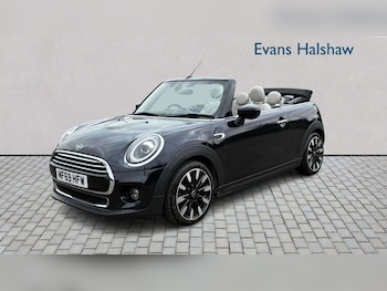 Used MINI Convertible 2019 for sale - 77960850: Photo