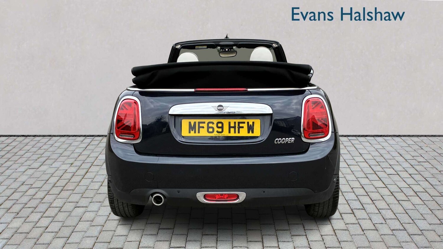 Used MINI Convertible 2019 for sale - 77960850: Photo 6