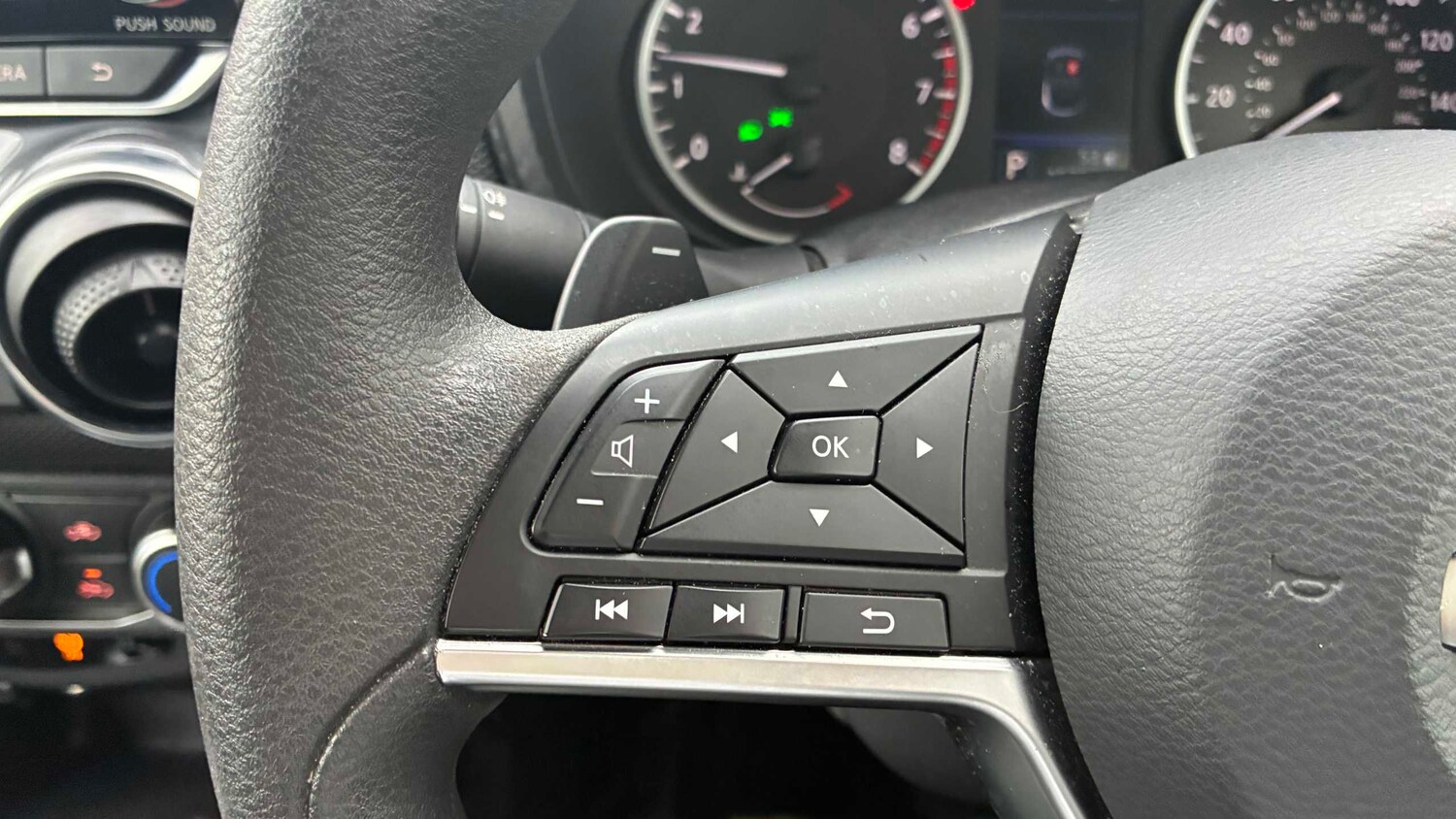 Used Nissan Juke for sale - 77860370: Photo 29