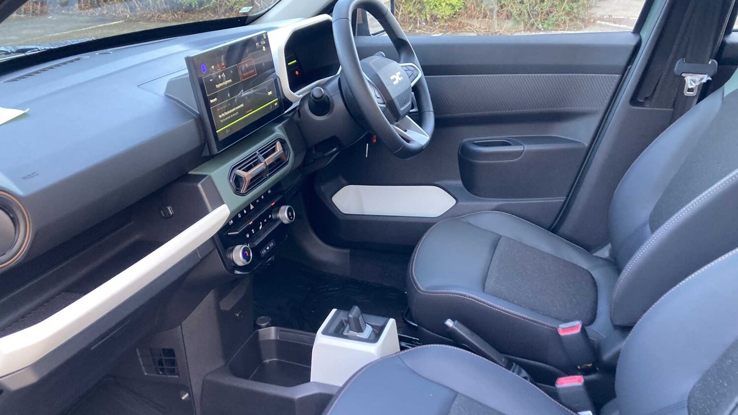 Used Dacia Spring 2024 for sale - 77857350: Photo 23