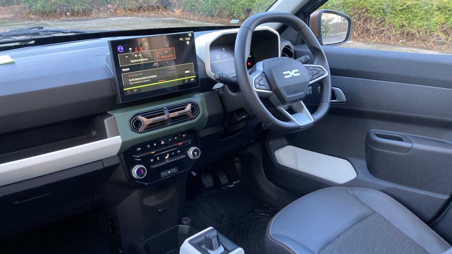 Used Dacia Spring 2024 for sale - 77857350: Photo 25