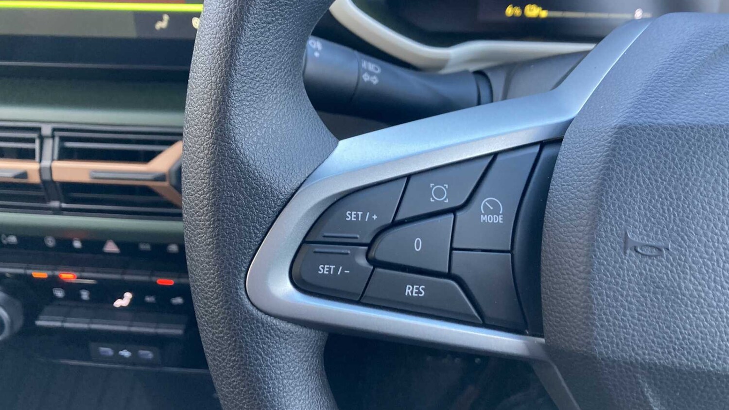 Used Dacia Spring 2024 for sale - 77857350: Photo 31