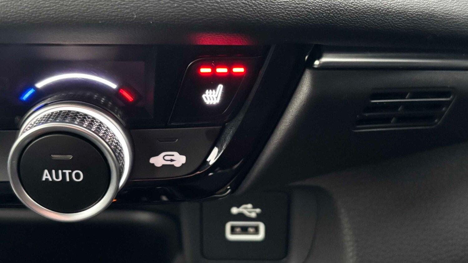 Used Honda HR-V for sale - 77860176: Photo 29