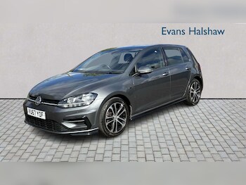 Used Volkswagen Golf 2017 for sale - 78564335: Photo