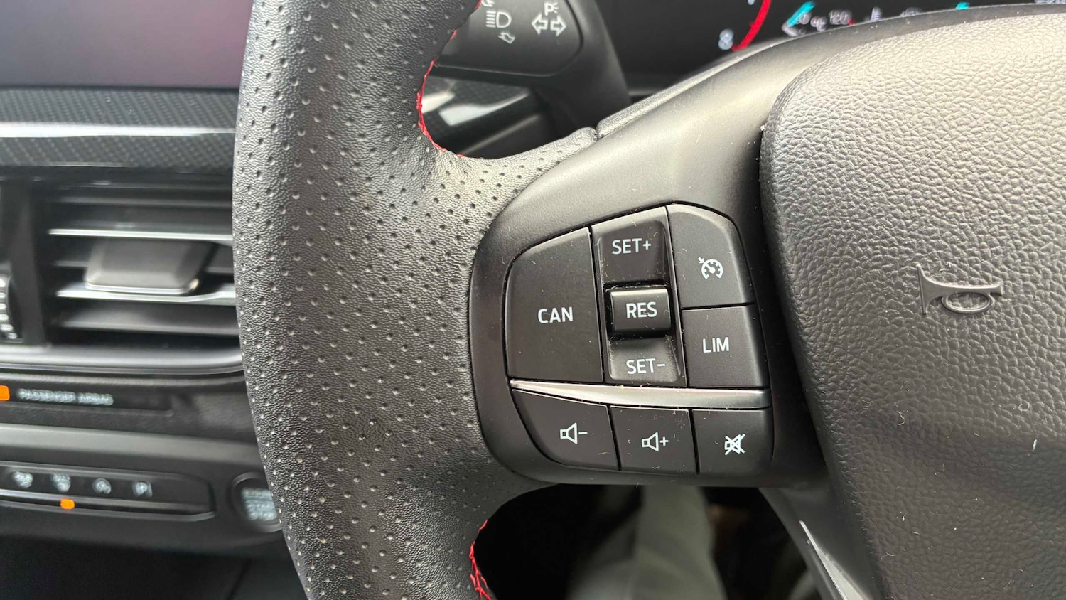 Used Ford Focus 2023 for sale - 77860593: Photo 28