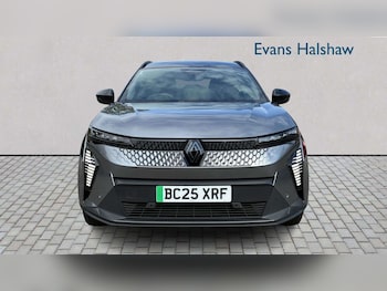 Used Renault Scenic E-Tech 2025 for sale - 79415219: Photo