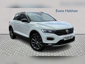 Used Volkswagen T-Roc 2018 for sale - 79444087: Photo