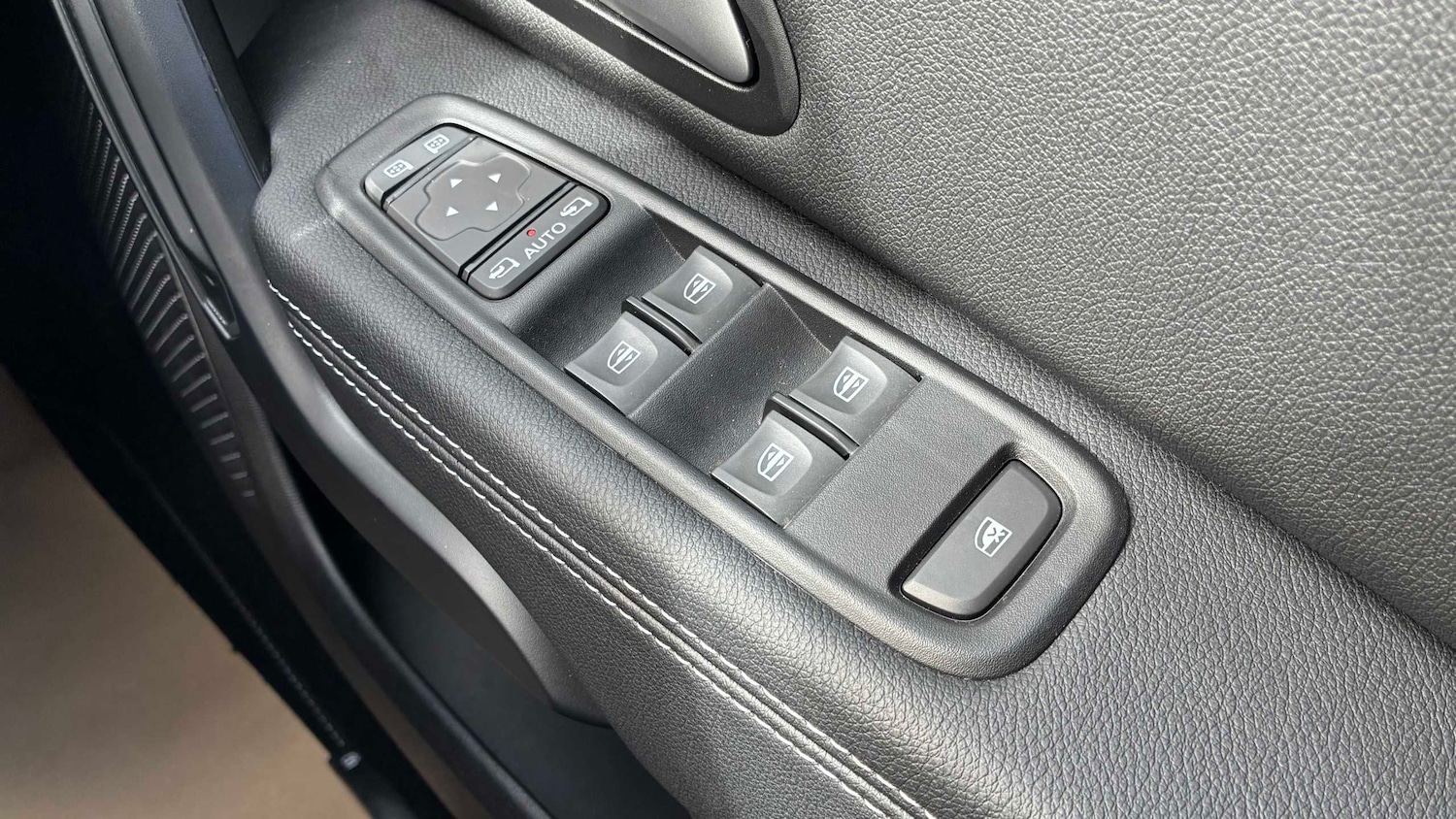 Used Dacia Duster 2024 for sale - 78037865: Photo 35