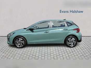 Used Hyundai i20 2024 for sale - 79351737: Photo